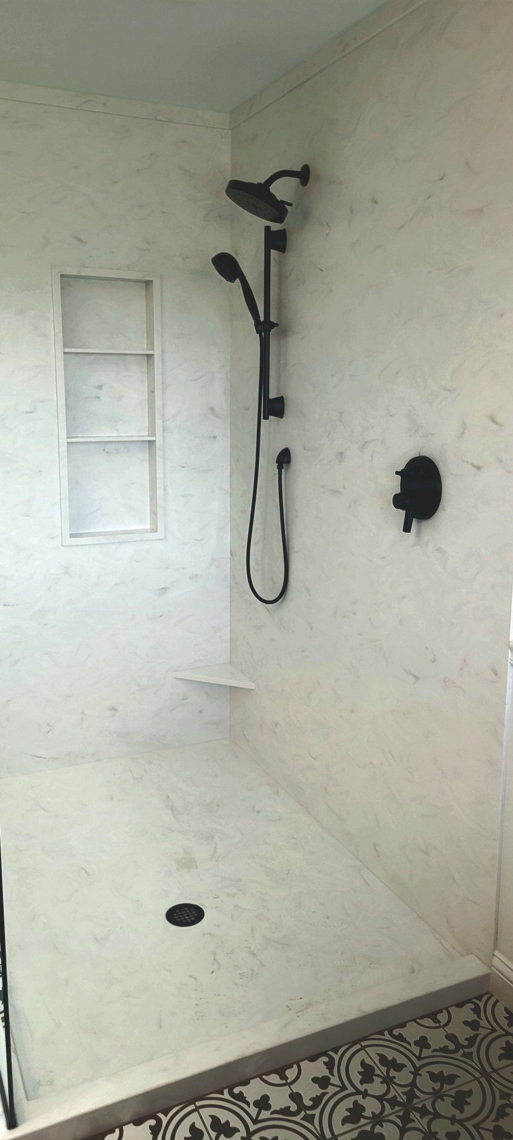 Aurora Blanc Shower MC Project 6-22